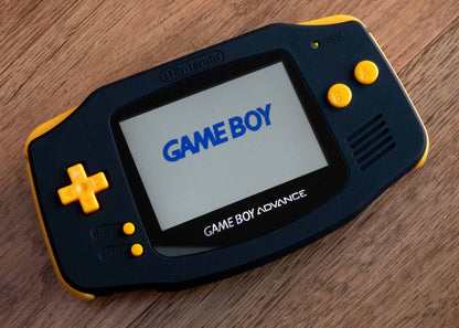 Gameboy Advance with IPS Screen, Amp Mod and USBC Battery